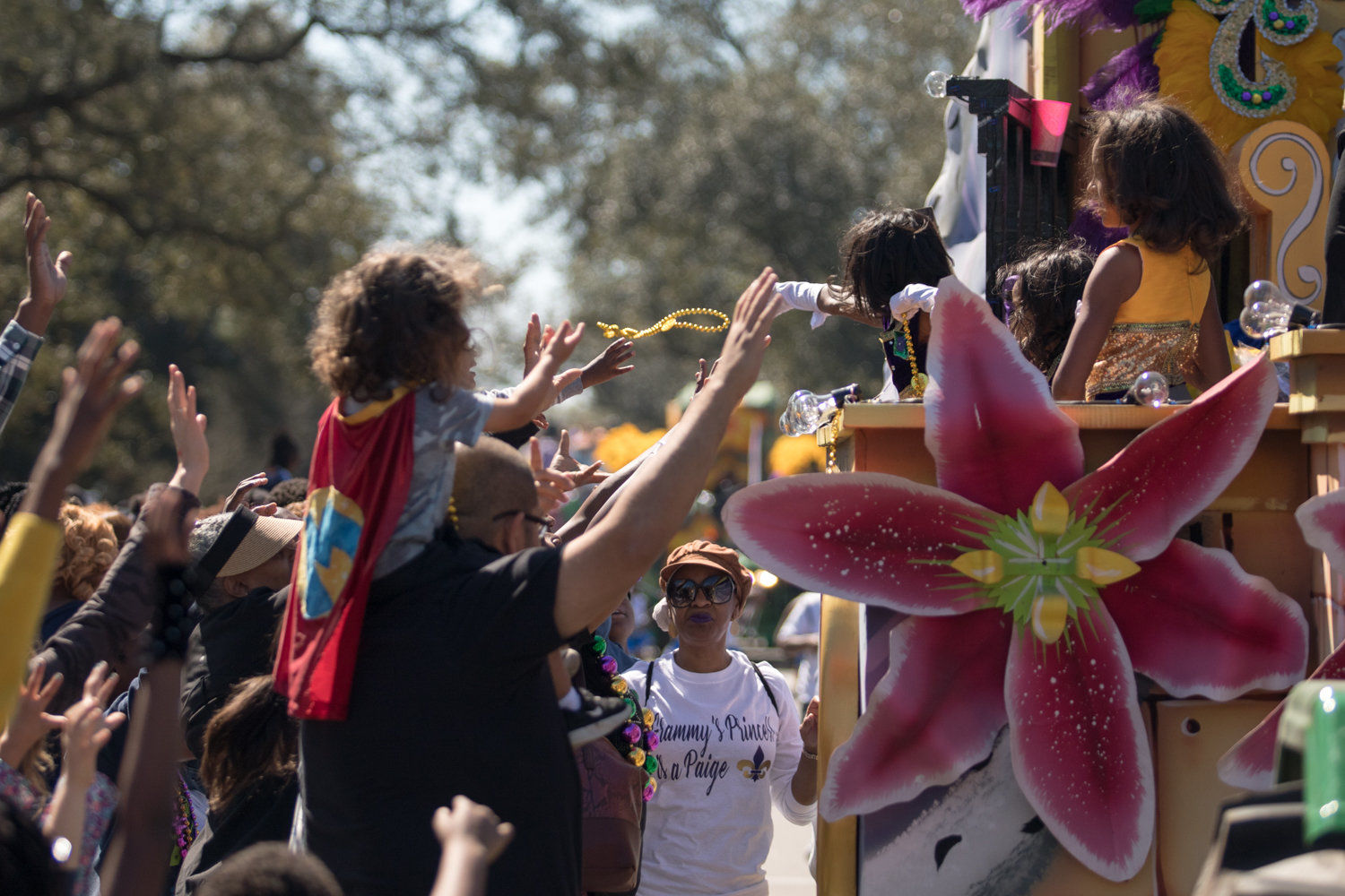 Krewe of NOMTOC 2017 rolls in Algiers: See Mardi Gras parade photos